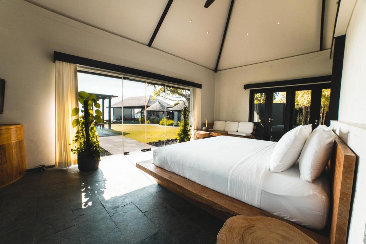 The Istana Uluwatu  Exterior photo